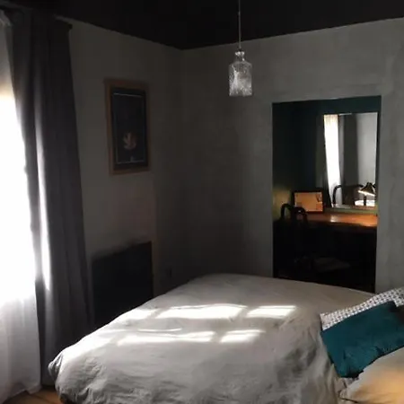 Bed and Breakfast Le Chateau De Lunel